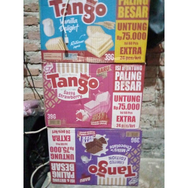 

Tango wafer ukran 39g isi besar