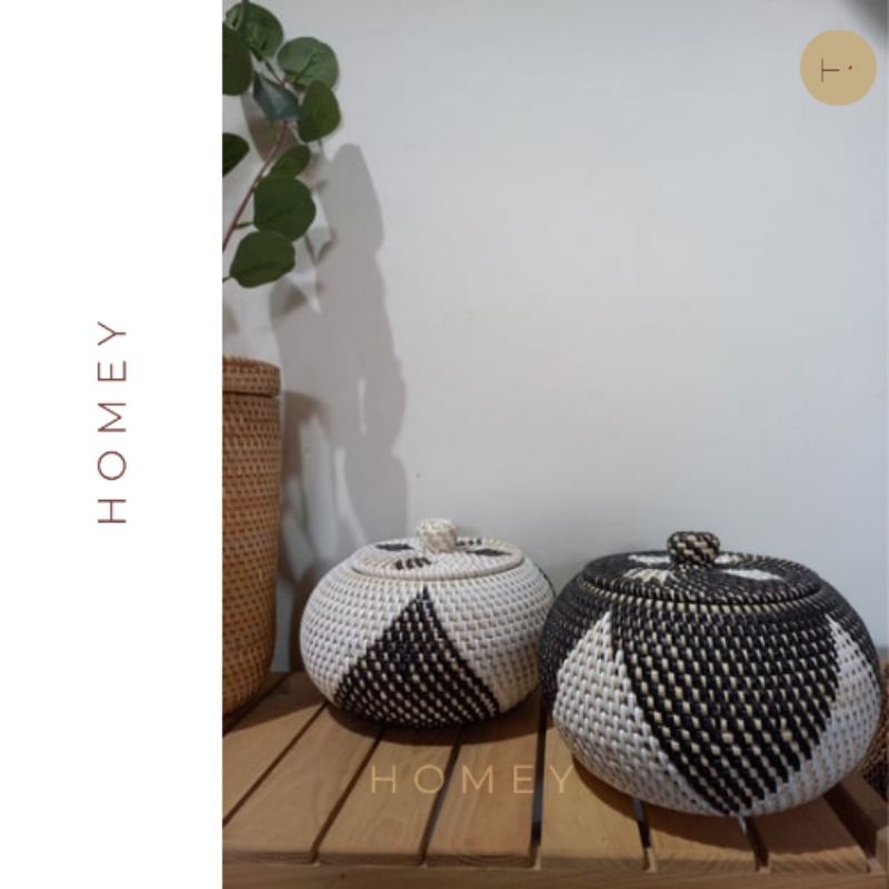Homey Rattan | NADYA TOPLES ROTAN| Toples rotan| Kerajinan Rotan | Tray rotan asli Lombok