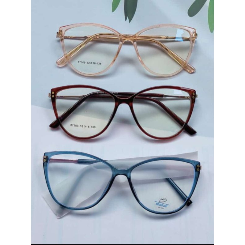 Model Frame Kacamata Wanita Untuk Wajah Bulat Dan Menerima Resep Kacamata Dokter Mata By Malika Solb