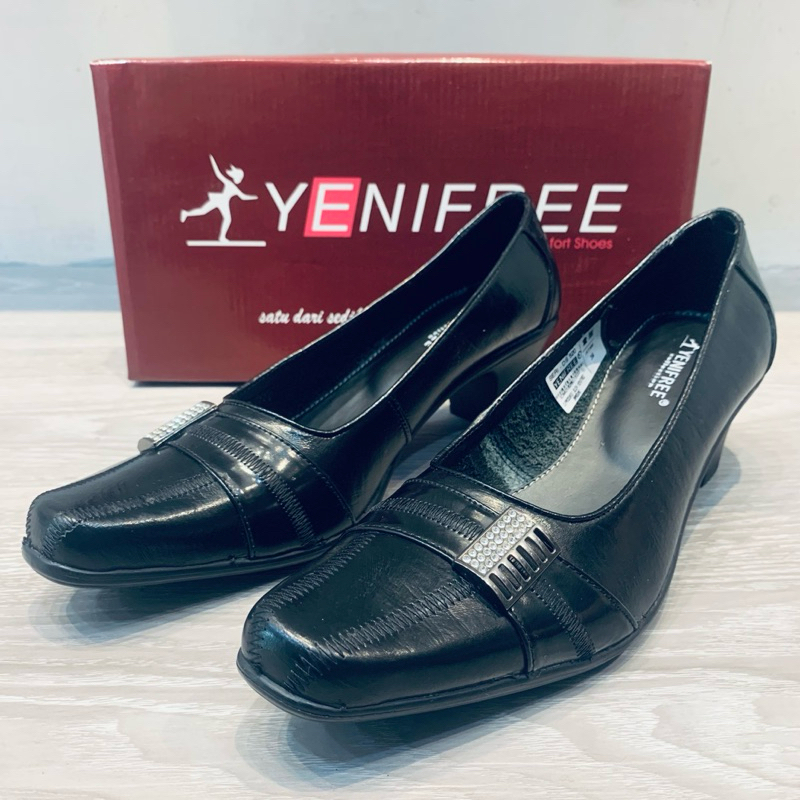 Sepatu Pantofel Wanita / Sepatu Kantor YENIFREE - DS-520