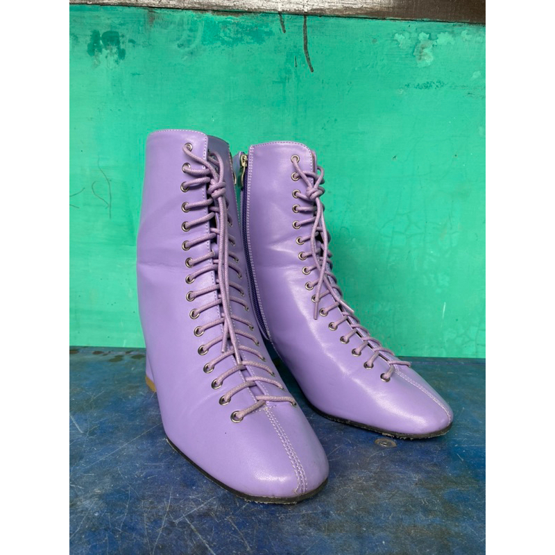 Boots Wanita preloved size 41