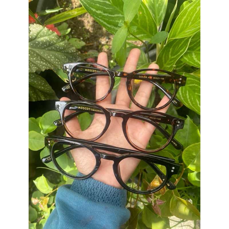Kacamata Four A Kode MOSCOD GOLOA // kacamata/frame MOSCOT GOLOA size 49 21 145 paket lensa radiasi 