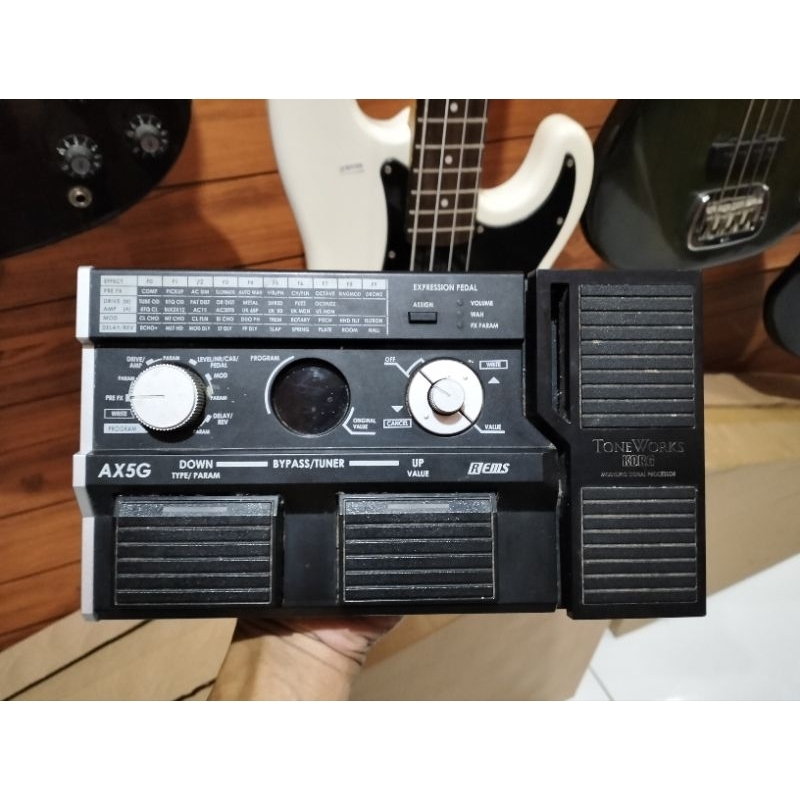 Efek Guitar KORG AX5G