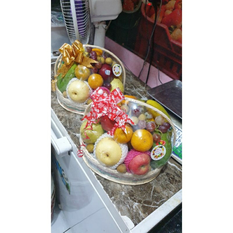 

Parcel buah (S)