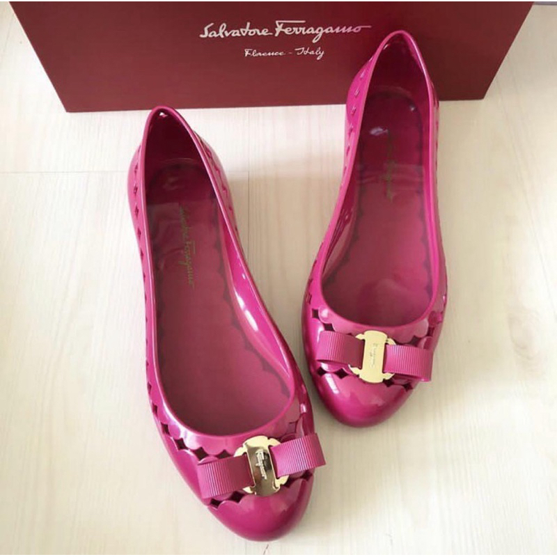 [READY] - Salvatore Ferragamo Vara Bow Flower Heel Jelly Ballet Flat