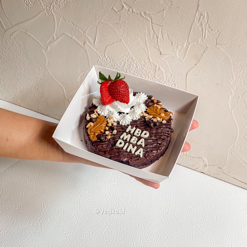 

HARGA GROSIR [BACA DESKRIPSI] MINI CUSTOM BROWNIES BY YUGIKU.ID 