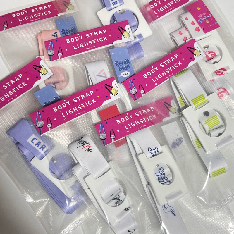 KPOP LIGHTSTICK BODY STRAP / tali body strap gantungan untuk lightstick nct ateez wayv enhypen red v
