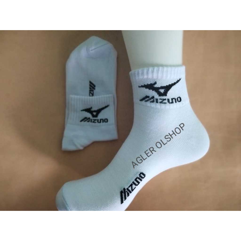 kaos kaki sport pendek warna putih/kaos kaki futsal.volly.batminton/kaos kaki 3/4