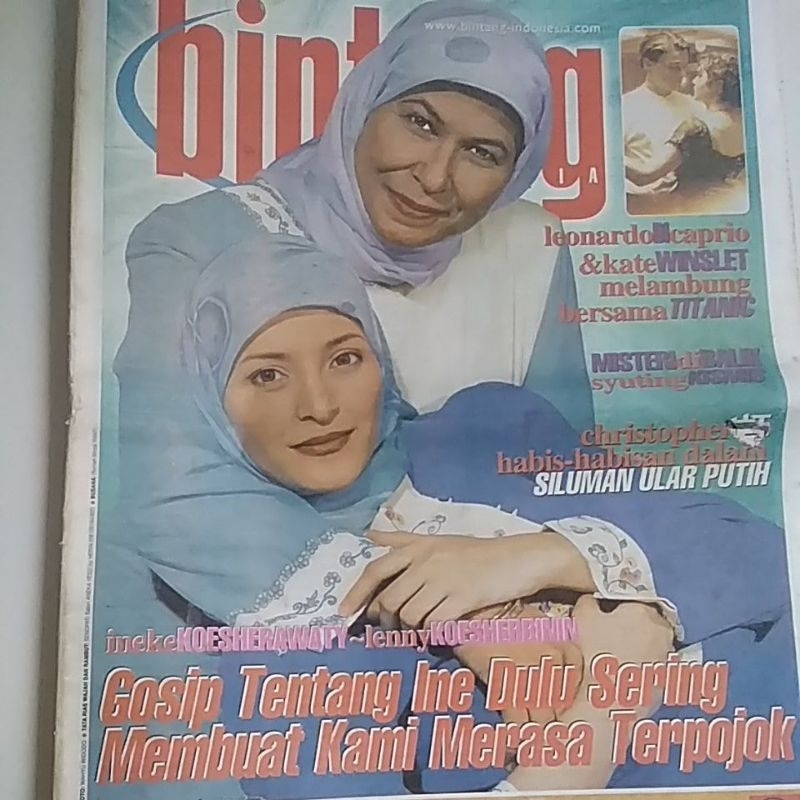 Tabloid Bintang Indonesia Tahun 2002 Cover Ine & Mama Leny