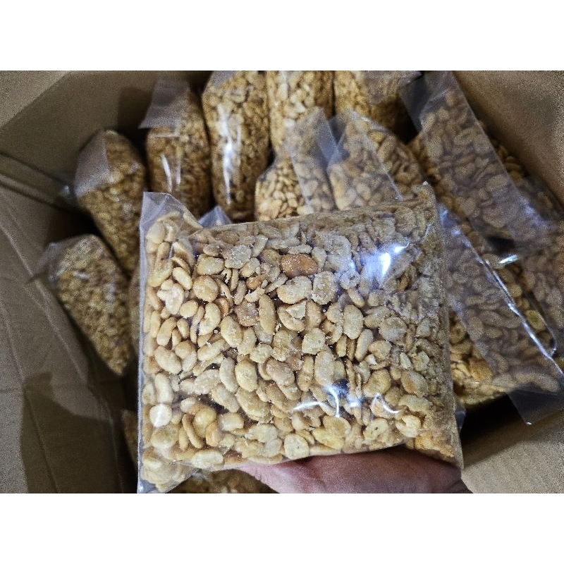 

Kacang Koro Kupas Original / Koro / Kacang Koro / Snack Lebaran Natal Imlek