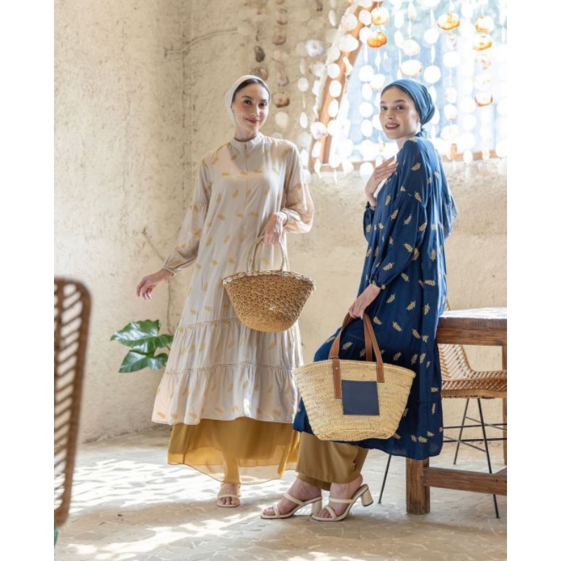 Ameena Midi Dress - Heaven Lights