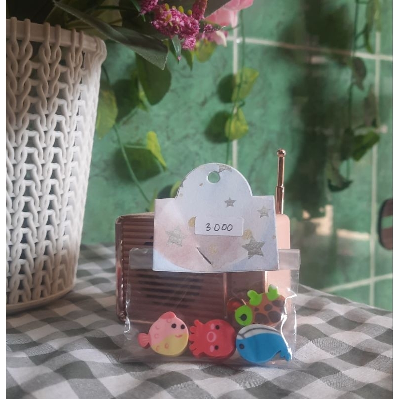 

Penghapus mini karakter hewan Binatang laut Deli