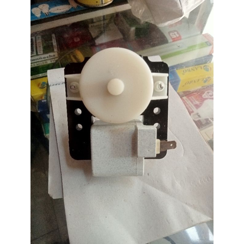fan motor kulkas 182 1-2pintu Mitsubishi original