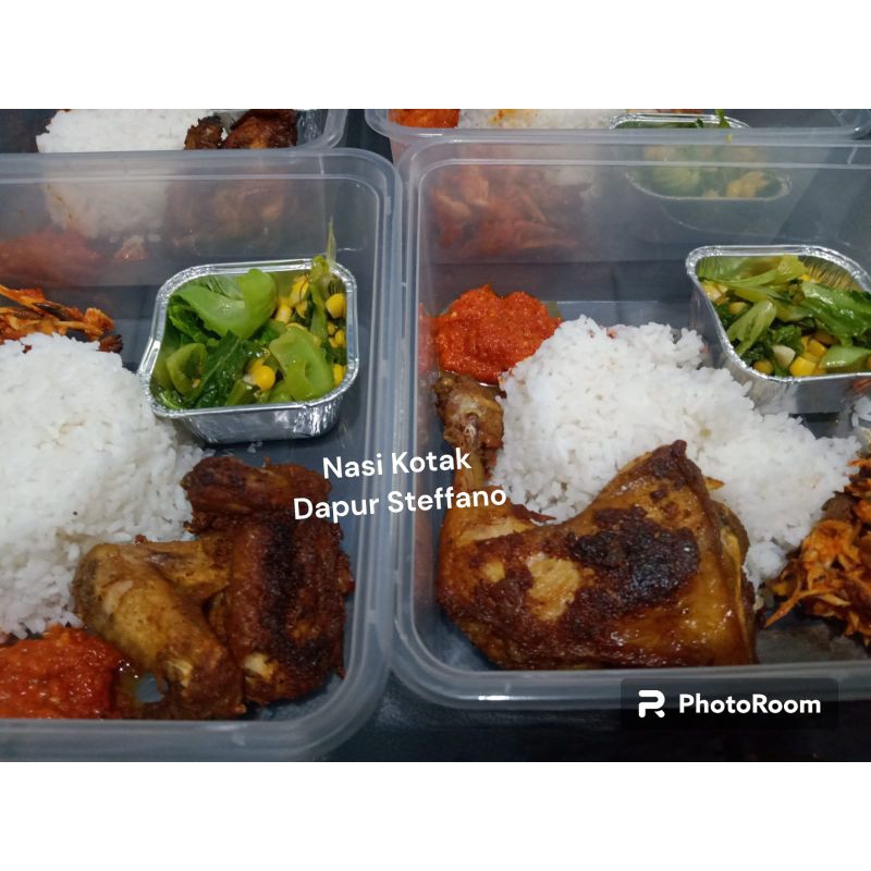 

(10)Nasi kotak atau lunch box makan siang