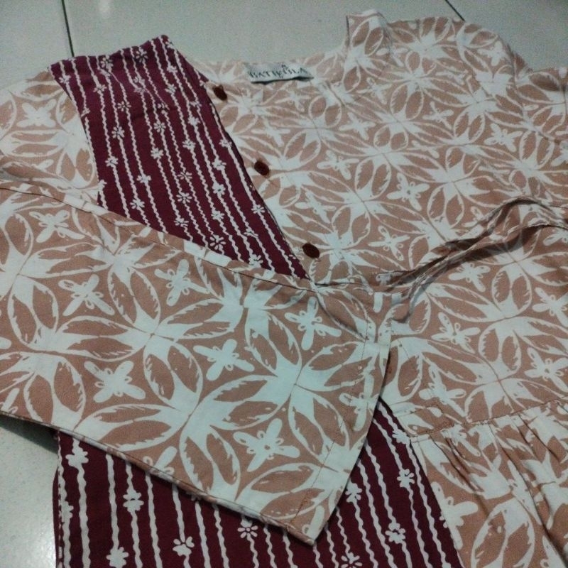 Preloved batikula size M