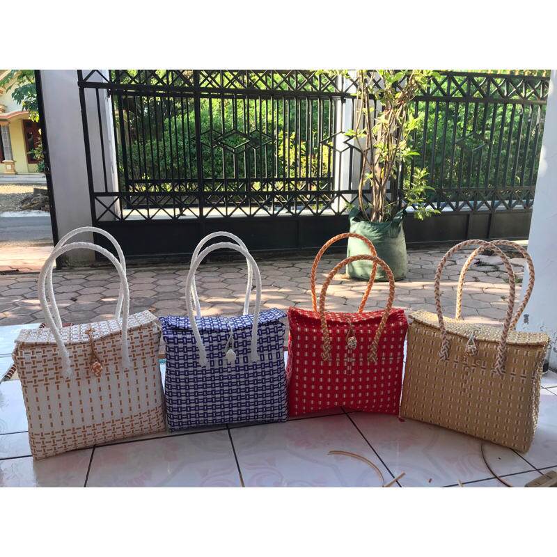 Tas anyaman jali tutup/Tas anyaman jali koper M/Tas anyaman kekinian/Tas jinjing/Tas anyaman