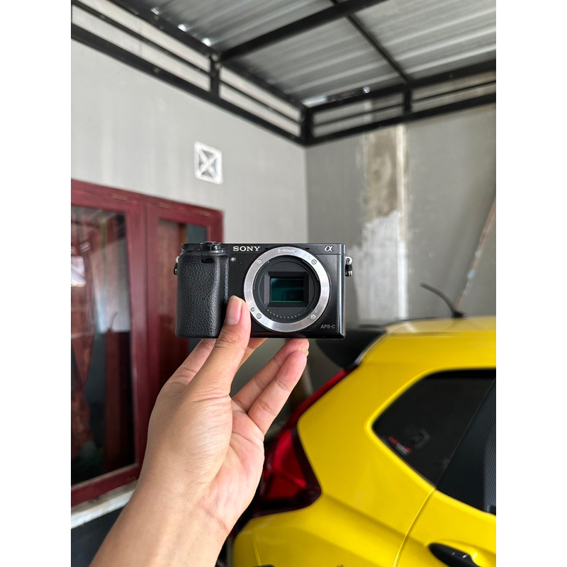 Sony A6000 Sc 24rb an