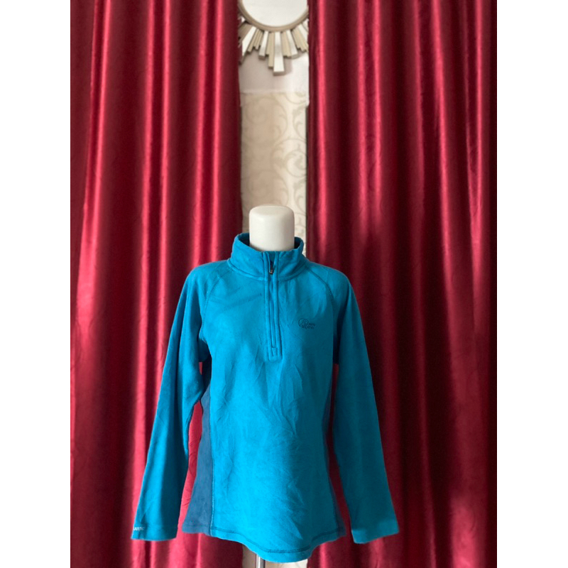 Prelove baju olahraga