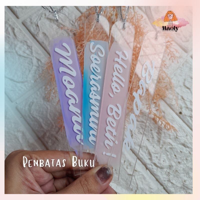 

Bookmark Pembatas Buku Akrilik Custom Warna Pembatas Qur'an Hadiah Hampers Souvenir Kado Aestethic