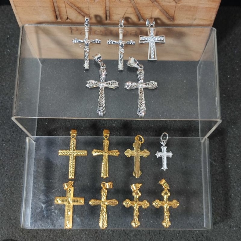 Liontin Salib yesus tuhan katolik kristen emas 17k karat asli 0.5 gr - 1.5gr motif salib, emas 700 7