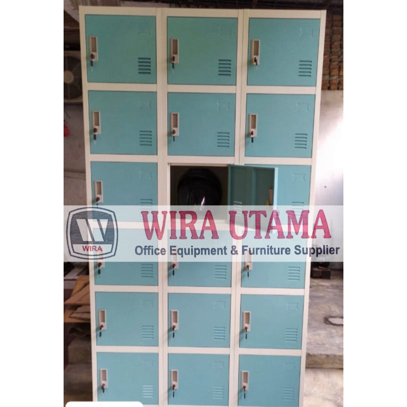 Loker 18 Pintu / Loker Besi 18 Pintu / Loker Besi Biru / MEDAN SUMUT