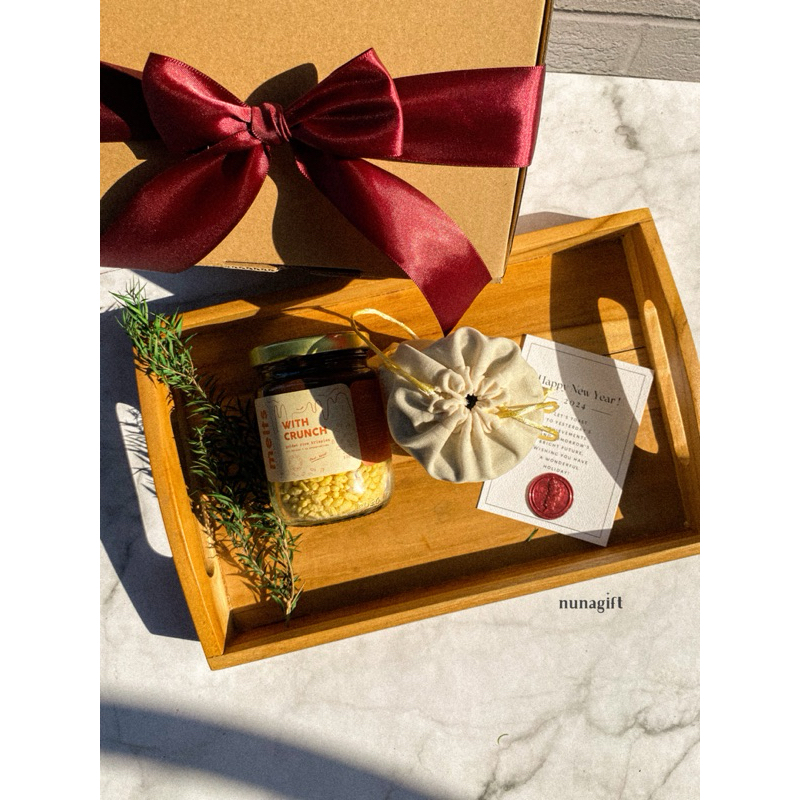 

Hampers Premium Nuna x Melts
