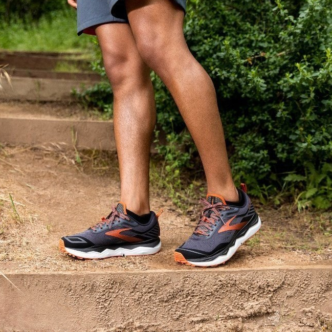 Sepatu Trail Running Brooks Trail Caldera 4 Men Original 1103281D014