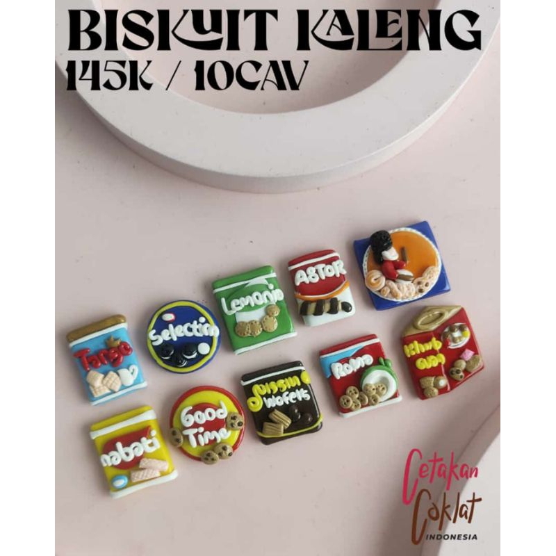 Cetakan Cokelat Biskuit kaleng