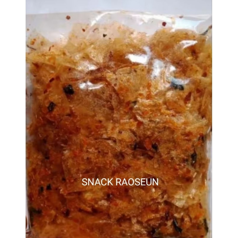 

SNACK RAOSEUN KERIPIK KACA PEDAS GURIH DAUN JERUK NETTO 500 GRAM