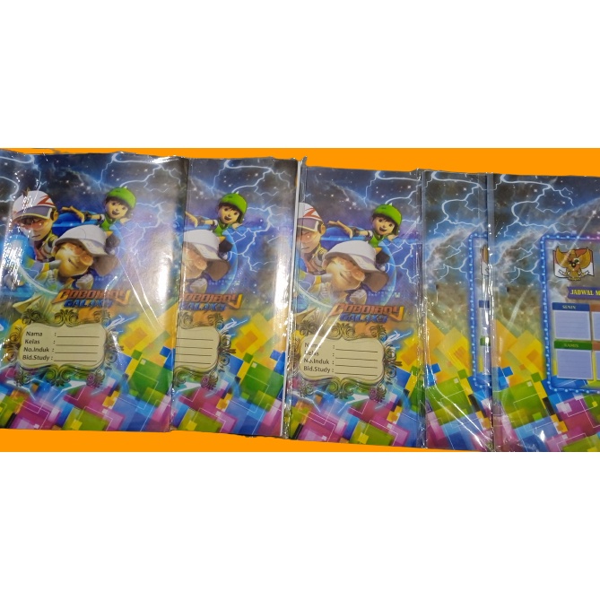 

Ready Sampul Buku Kwarto Karakter CEWEK COWOK