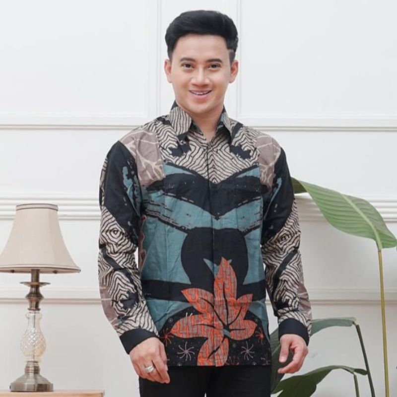 kemeja batik pria murah Medan panjang bunga merah
