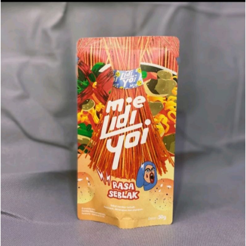 

cemilan kekinian mie lidie Yoi 50gr