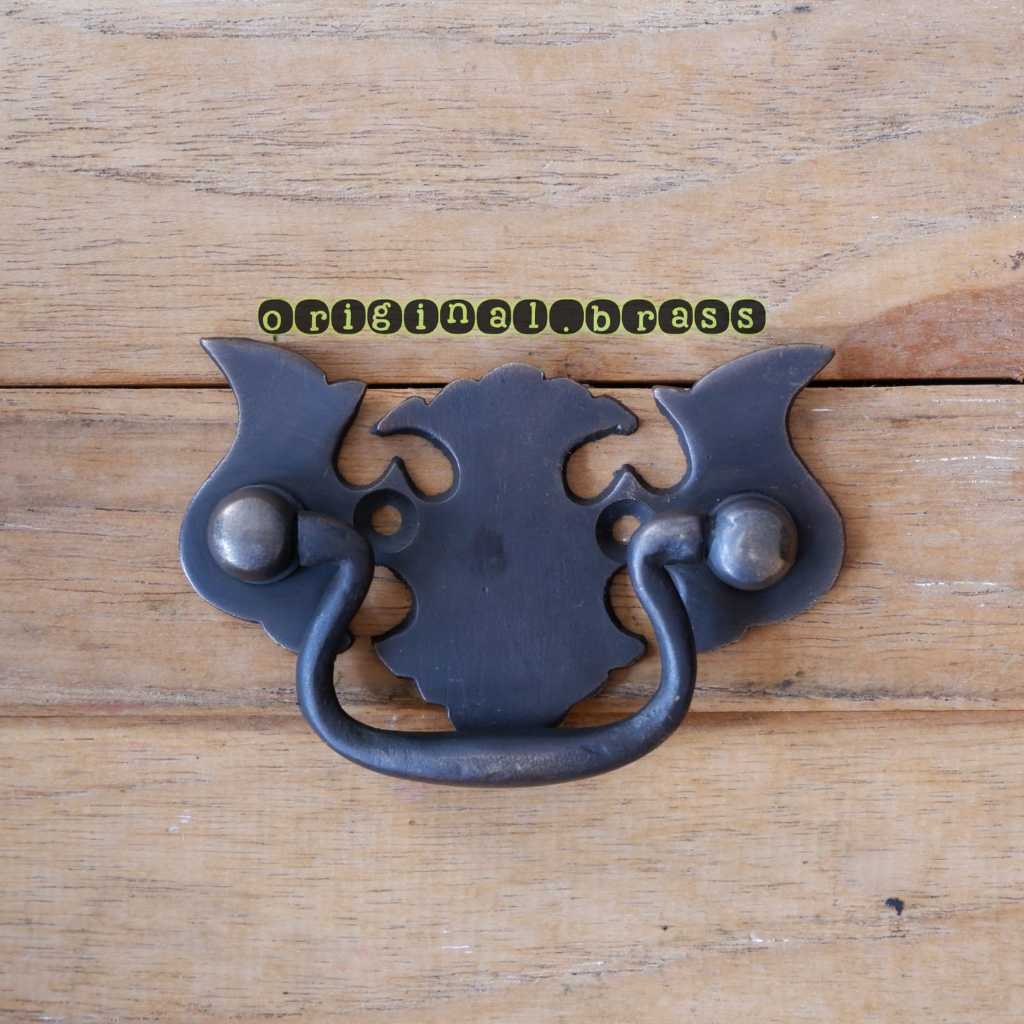 Tarikan laci kuningan antik handle pintu laci kuno