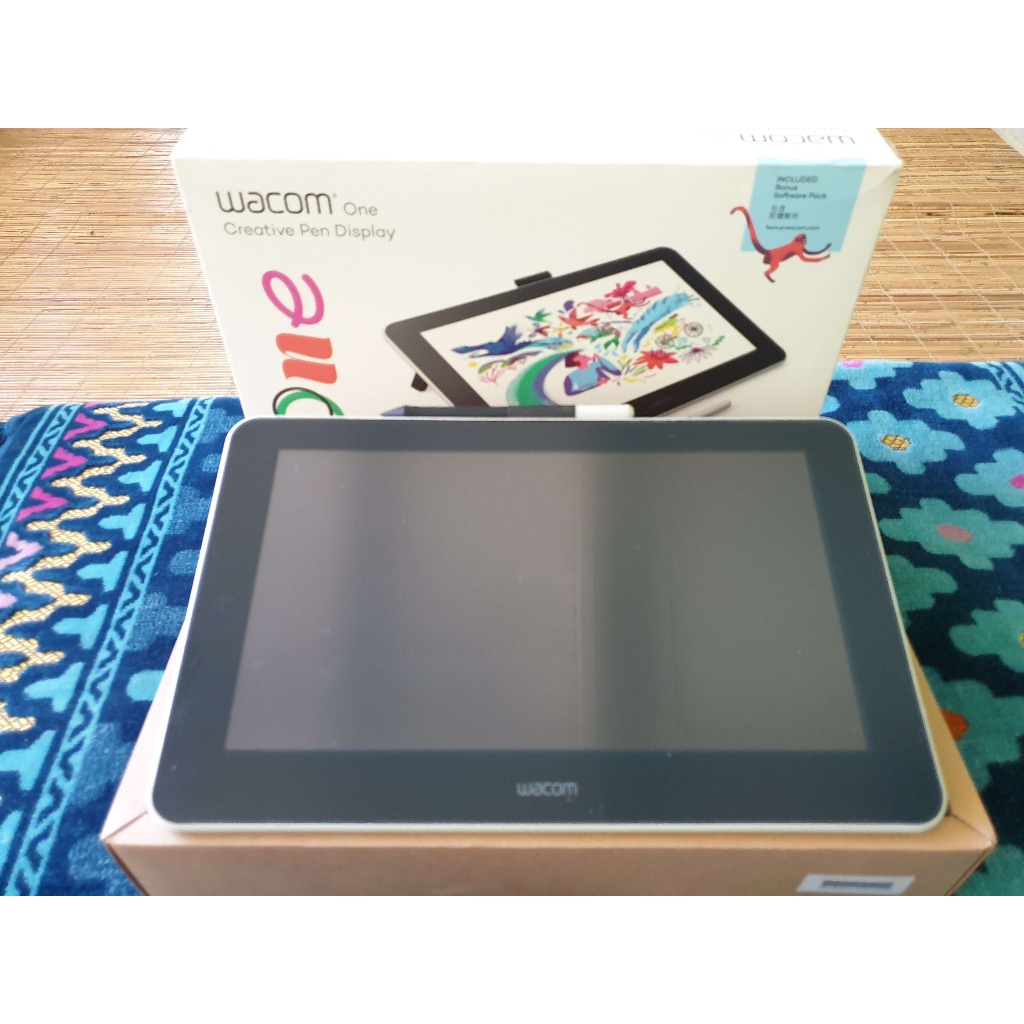 Wacom one display cintiq ekonomis DTC 133