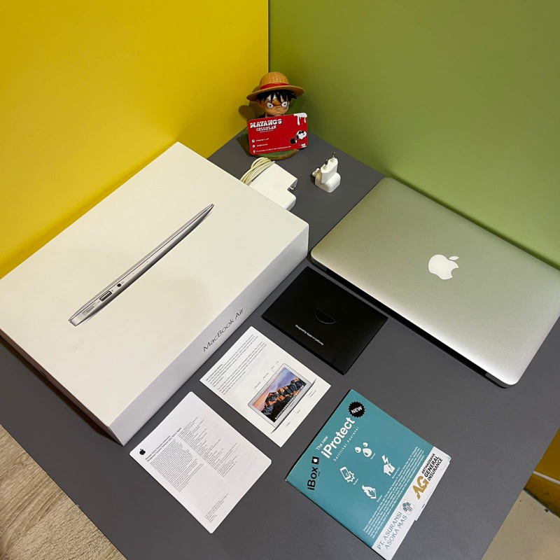 Macbook Air iBox (2015) 11”inch RAM 4GB | SSD 128GB Second Murah