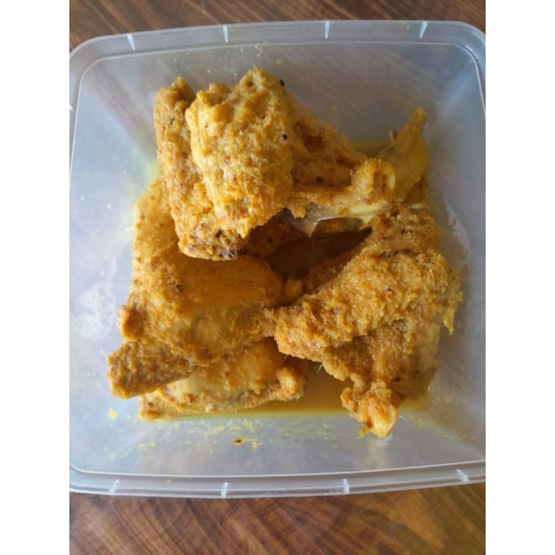 

ayam goreng ungkep serundeng lengkuas Frozen bonus serundeng lengkuas