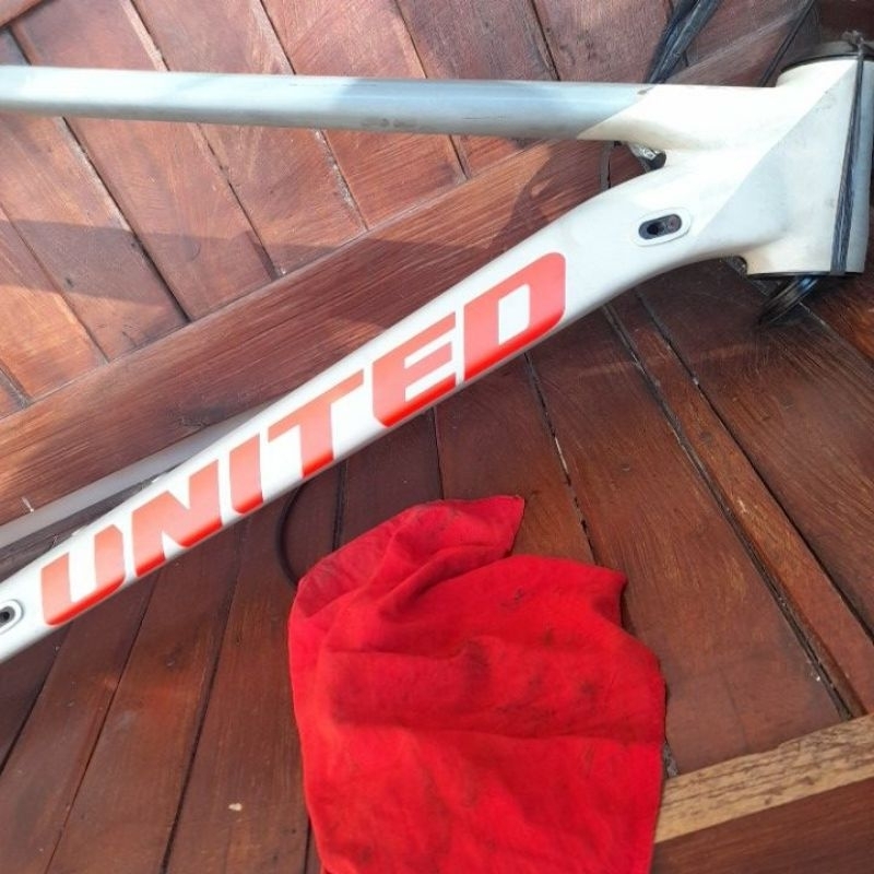 frame clovis
