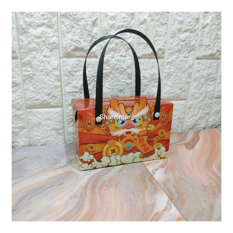 

Kotak Box Imlek Barongsai - Paperbag Mika Dus Hampers Kue Bolu Lapis Chinese New Year CNY 9