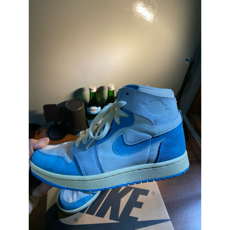 Nike Air Jordan Woman size 37.5 Blue Carolina