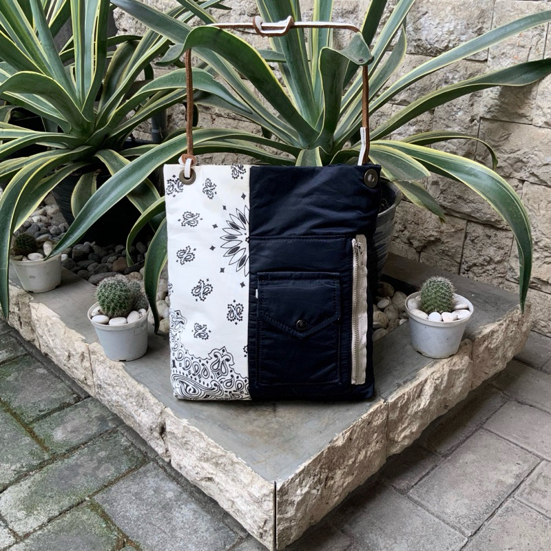 BANDANA JAPAN MADE SLING BAG