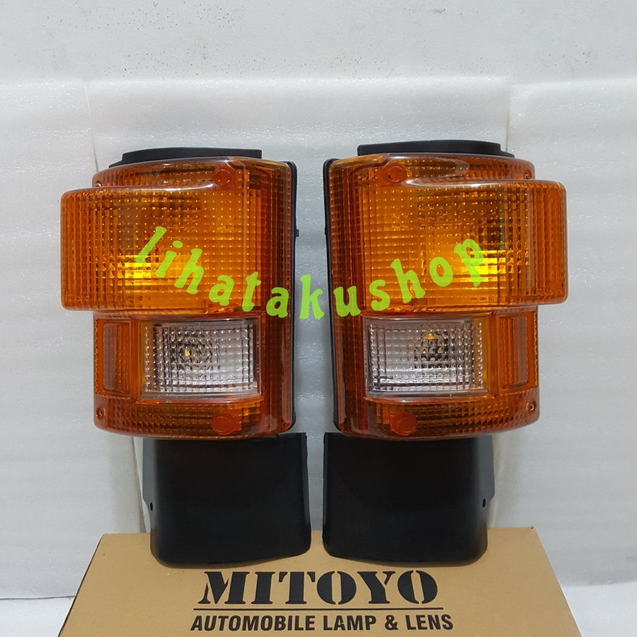 Lampu Sen Sein Assy Fuso Fighter Amber Kuning