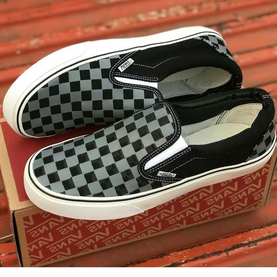 Diskon Promo PGS PREMIUM Sepatu Sneakers Kasual Catur Slip On Checkerboard Hitam Putih Grade Ori Pri