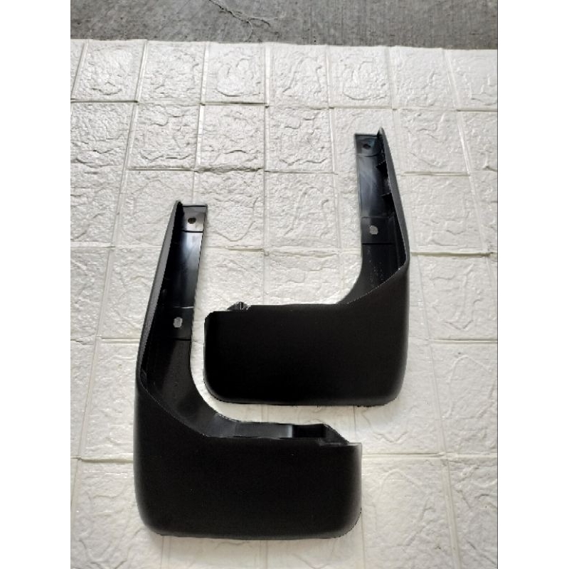 mud guard belakang karet plastik penahan lumpur spakbor belakang Avanza Xenia vvti 2006 2007 2008 20