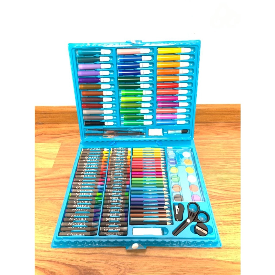 

LS Perlengkapan Menggambar Krayon Pensil Warna Anak Set Koper 150in1 Crayon Alat Melukis Mewarnai