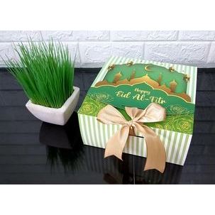 

Box Idul Fitri / Box Parcel Lebaran Uk. 22 x 22 x 10 cm untuk Hari raya idul fitri hajatan dan souvenir, kresek donat / tas plastik, paper bag, Bingkisan / Souvenir untuk pernikahan, Tasyakuran / Pengajian / Hampers idul fitri dan idul adha