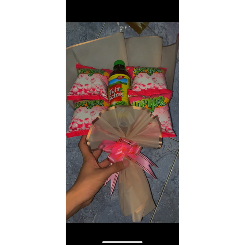 

Boucket Wisuda