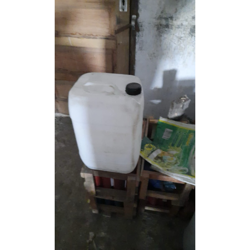 Jeringen air aki keras 20Liter