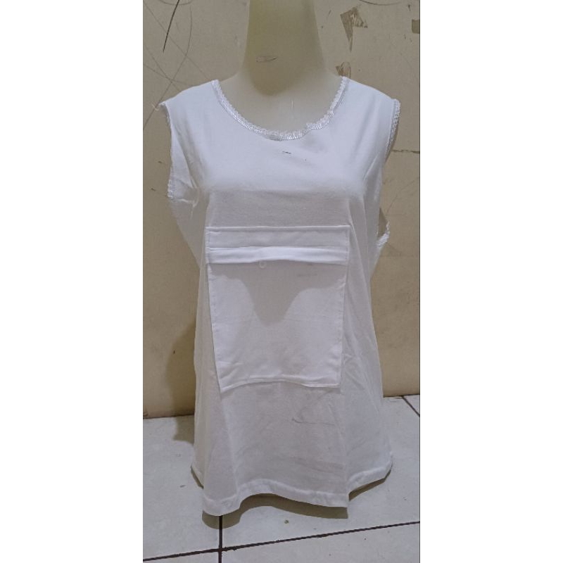 kaos singlet wanita resleting dibagian depan