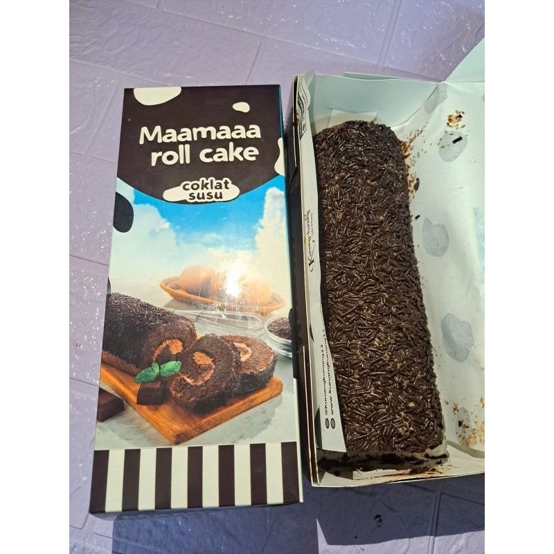 

MAMA ROLL CAKE LEMBANG