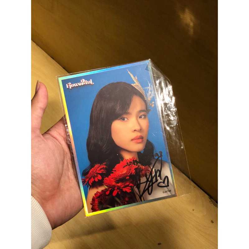 Lyn JKT48 Photoprint Sign Benefit Rose